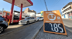 Arequipa: GLP empieza a escasear y sube de precio por bloqueo minero en la Panamericana Sur