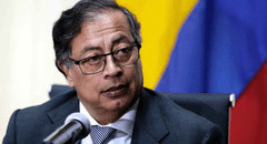 Gustavo Petro habría sido blanco de un intento de ataque con misil mientras volaba en avión presidencial, según Fuerzas Militares