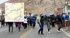 Paro de mineros: protestantes toman la carretera Interoceánica en Ayacucho
