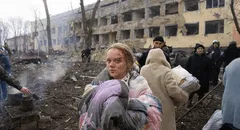 Nuevo ataque de drones rusos bombardean la segunda ciudad más grande de Ucrania: nueve heridos y un hospital de maternidad dañado