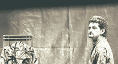 Sobre la obra "El Hazmerreír", en el teatro Julieta