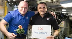 Scott Kelly, el astronauta estadounidense que pasó casi un año en el espacio y regresó más joven, según estudios de la NASA