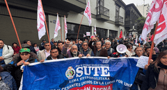 Sutep pide al Congreso aprobar aumento de pensiones a S/3.300 para maestros: "No tenemos pensión, tenemos propina"