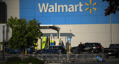 Pánico en Walmart: hombre sería investigado por terrorismo tras apuñalar a 11 personas en tienda de EEUU
