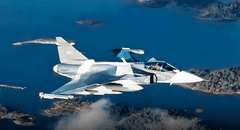 Presidenta suprimió del mensaje la firma de contrato para compra de 24 aviones de guerra