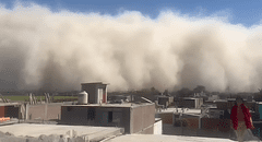 Usuaria graba el instante de la llegada de la tormenta de arena a Ica: "Están corriendo fuertes vientos"
