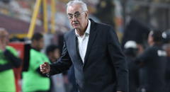 Jorge Fossati realizará algunas variantes en el once para enfrentar a Alianza Universidad