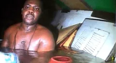 Harrison Okene, el hombre que sobrevivió tres días bajo el mar dentro de un barco hundido a treinta metros de profundidad