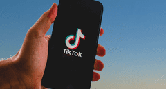 Joven influencer termina ahogándose en plena transmisión en vivo al intentar hacer un peligroso reto viral de TikTok