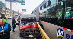 Combi pierde el control en Independencia y choca contra barandas del Metropolitano: dos jóvenes heridos