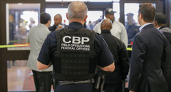 CBP incauta millonario lote de relojes y estampillas falsas en la frontera: el contrabando iba directo a Nueva York