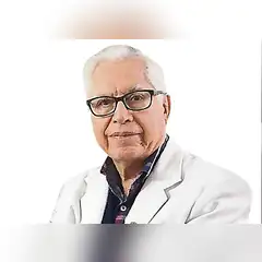 Dr. Moisés Barrantes Cabrera
