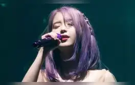 En sus últimos conciertos en Gwangju, IU cambió letra de su canción para rendir homenaje a fallecida cantante Sulli.