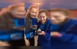 Facebook: 'Como no te voy a querer' cantado por chicas rusas emociona a peruanos [VIDEO]