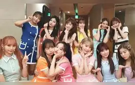 El debut de IZ*ONE fue en octubre del 2018, tras finalizar Produce 48. Foto: Naver