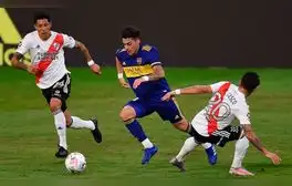El último River Plate vs. Boca Juniors, por cuartos de final de la Copa de la Liga 2021, terminó 1-1 y se resolvió en penales a favor del Xeneize. Foto: AFP