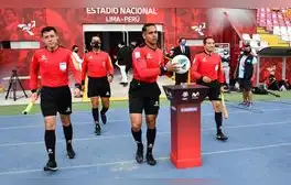 Los árbitros no cuentan con una remuneración mensual fija. Foto: Liga 1