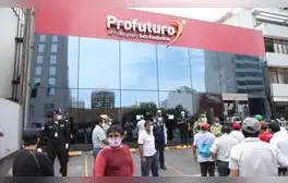lr.pe
