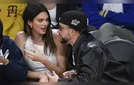 Bad Bunny y Kendall Jenner demuestran su amor en concierto de Drake