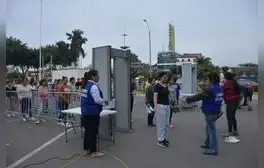 lr.pe