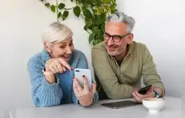 Generación Plateada: cuatro claves para encontrar trabajo a partir de los 50