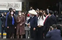 lr.pe