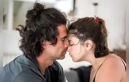 Michelle Renaud comparte fotografías de su parto en casa con sus seguidores de Instagram