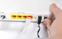 Estás reiniciando mal el router: conoce la regla de los 30 segundos que deberías seguir