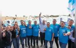 RLA se da un baño de popularidad en el Callao mientras ciudadanos se pelean por obras de la Línea 2