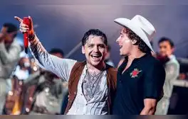 Christian Nodal festeja a Memo Ochoa en concierto cantándole 'Las Mañanitas'