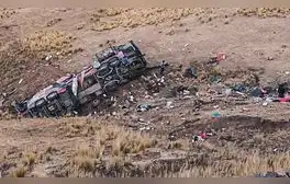 Fatal accidente en la ruta Ayacucho-Huancavelica deja 29 muertos y 17 heridos tras despiste de bus Molina Unión