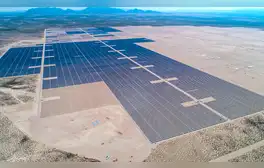 El país de América Latina que superó a Chile con la central solar más grande en la región y la tercera en el mundo