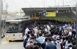 Metropolitano alega pérdidas y anuncia que pararía servicio
