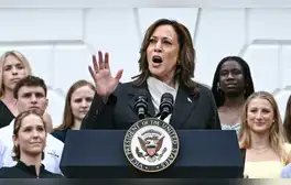Kamala Harris arranca su campaña presidencial contra Trump tras apoyo de la mayoría de delegados demócratas