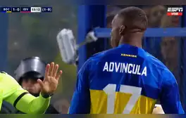 Luis Advíncula hizo rugir a La Bombonera con sensacional carrera y recuperar un balón
