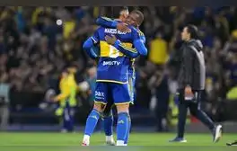 Hinchas de Boca Juniors se rinden ante Luis Advíncula tras triunfo en Sudamericana: "Tiene que ser el capitán"