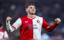 ¿Por qué Santi Giménez no fichó por Chivas? La increíble razón del club de Guadalajara