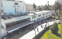 Anuncian hospitales, pero faltan médicos y medicamentos