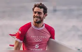 Alonso Correa en París 2024: hora y rival confirmado por las semifinales del surf