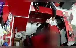 Delincuente se hace pasar como cliente y asalta casa de apuestas en el Callao en solo 30 segundos