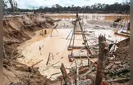 Oro toca picos históricos mientras minería informal en Perú prospera