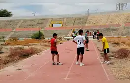 Estadio Miguel Grau de Piura luce en abandono: escolares que participan en competencia se exponen a lesiones