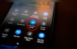 ¿Por qué en tus vuelos piden activar el modo avión de tu teléfono y qué ocurriría si ignoras la indicación?