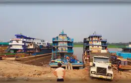 Embarcaciones en Iquitos quedan varadas por sequía del río Amazonas y alimentos empiezan a descomponerse