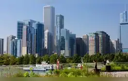 La ciudad de Estados Unidos que tiene más de 75.000 migrantes de América Latina: no es Nueva York ni Los Ángeles