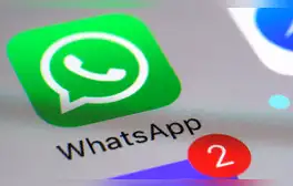 ¿Qué sucede si presionas por varios segundos el ícono de WhatsApp en la pantalla de inicio de tu celular?