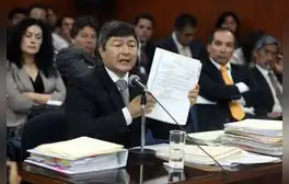Mateo Castañeda fracasa en su intento de acceder a información en celular de Carlos Morán