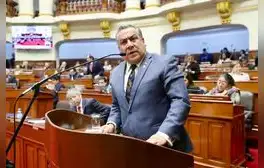 Gobierno de Dina Boluarte reperfila el pago de la deuda externa