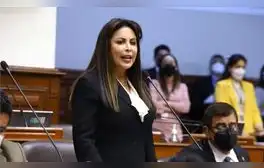 Congresista Patricia Chirinos renuncia a partido de Avanza País