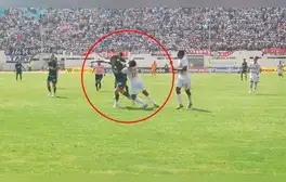 Filtran video de la falta que Paolo Guerrero reclamó como penal y el VAR no revisó en el Alianza vs Grau